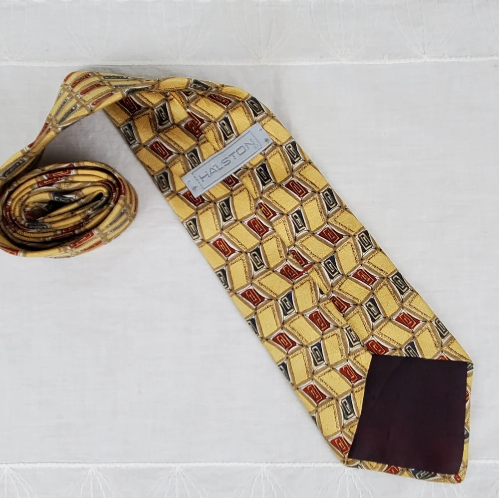 Vintage 70's HALSTON Gold Silk Tie - Picture 3 of 11